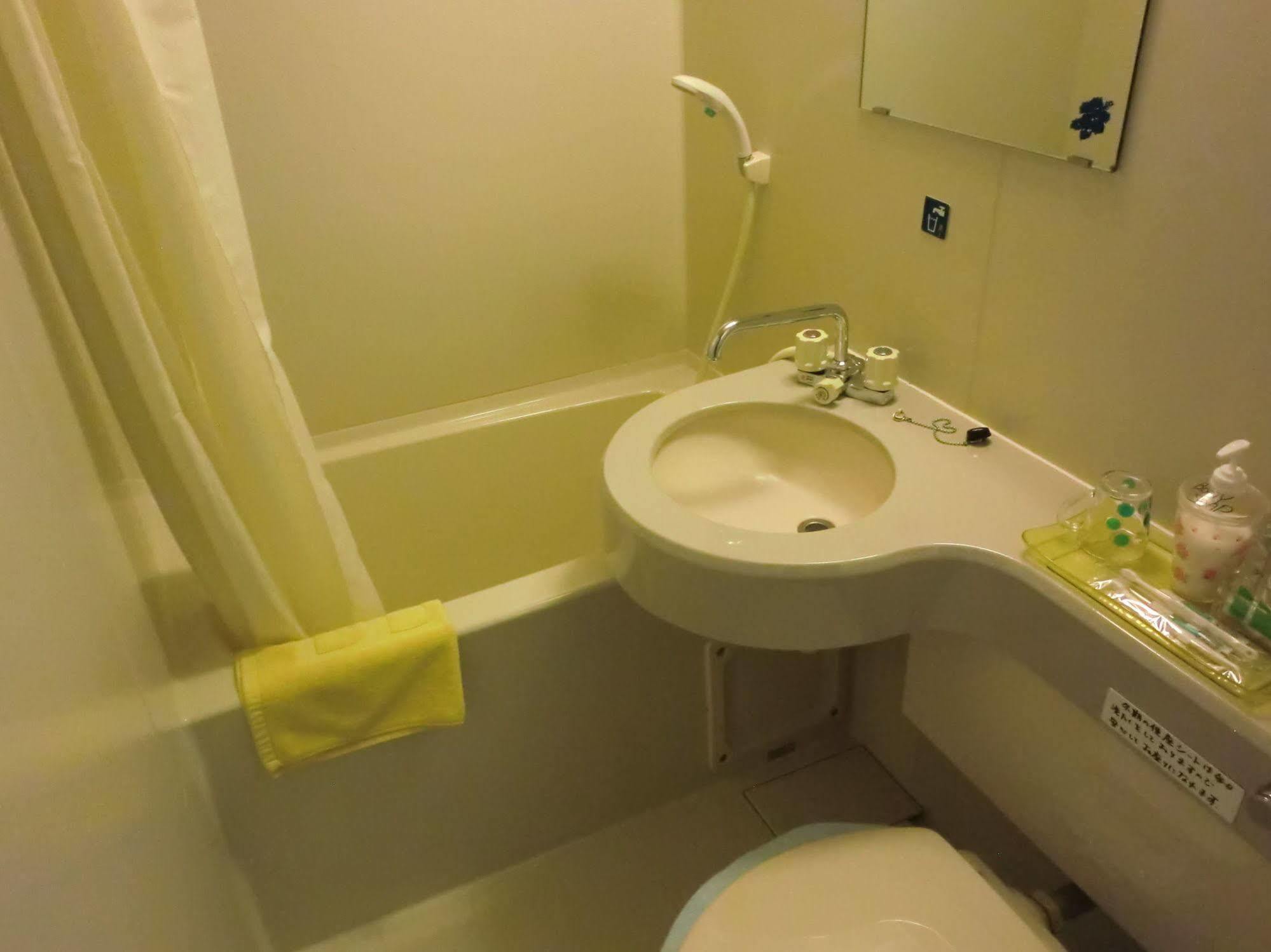ペンションカパルア軽井沢 Hotel Karuizava Kültér fotó